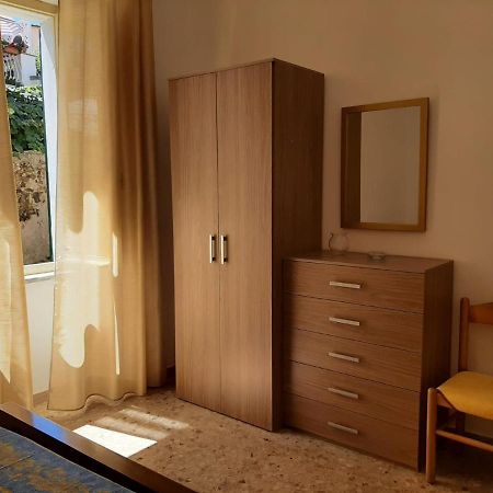 Appartamento Casa Luna Nel Centro Di Capoliveri Exterior foto